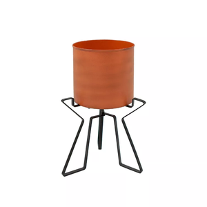 High Quality Metal Floor Planter Quality Grade Decorative Planter Metal Planter Flower Pot Bulk Supplies From Indian Exporter - Product Image 1