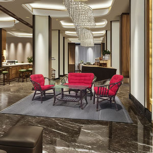 Bonanza Set con cojín rojo Diseño elegante para muebles de sala de estar para Villa o Hotel Venta caliente Ratán hecho a mano - Product Image 3