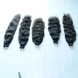 Cabello humano virgen sin procesar, cutícula alineada, ondulado, crudo, suelto, onda profunda, Color Natural negro, extensiones de paquete de fabricantes indios - Product Image 2