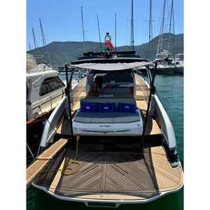Yacht Regina FIM 440 Sport Hardtop avec 2 moteurs CV 440 - Product Image 2