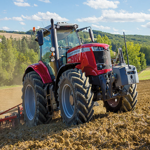 Tracteur Massey Ferguson 7700S de qualité supérieure pour le travail agricole intensif avec livraison rapide disponible - Product Image 5