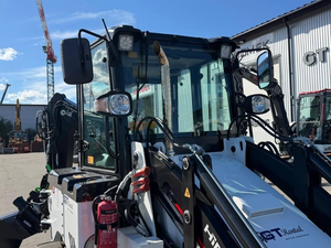 Tractor de Ruedas Hidromek HMK 62T con Retroexcavadora Diésel para Excavación de Zanjas |   Cucharón de Excavadora Multifunción con Motor Robin de 230HP - Product Image 5