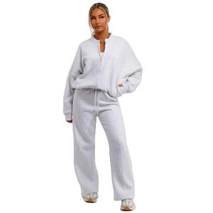Ensemble de survêtement 2 pièces Survêtement imprimé bouffant personnalisé pour femmes Survêtement en coton polaire surdimensionné Vente en gros Survêtements pour femmes - Product Image 1