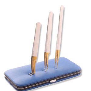 Productos recién llegados Pinzas coloridas para pestañas Volumen de etiqueta privada Pinzas para pestañas de alta densidad al por mayor - Product Image 1