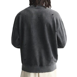 Sweat-shirt à col rond en coton personnalisé pour hommes Vintage Washed Mock Neck Distressed Print Logo Embroidery 3D Winter Vintage Sweatshirt - Product Image 2