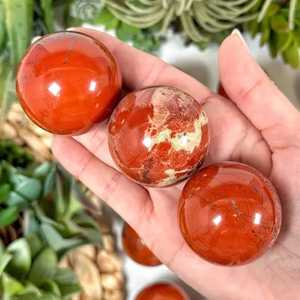 Sphère de quartz jaspe personnalisée de qualité supérieure pour les collectionneurs et l'utilisation métaphysique disponible à un prix abordable - Product Image 2