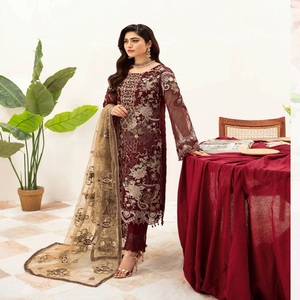 Organza Brodé Pakistanais Panjabi Robes pour femmes sur Organza Trois Pièces costumes Pakistanais Designers par Ramsha Vol M-10 - Product Image 6