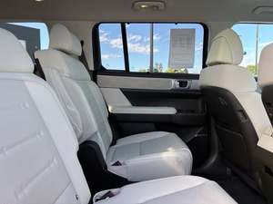 LISTO PARA ENVIAR 2024 H-yundai San-ta Fe Caligrafía AWD - Product Image 4