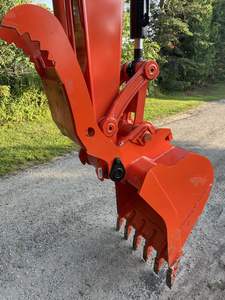 Excavatrice Kubota KX080-4 à prix avantageux 2025 |   Excavatrice sur chenilles hydraulique d'occasion de 8 tonnes, bonnes performances, équipement de terrassement - Product Image 3