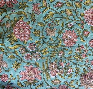 ผ้าฝ้ายพิมพ์ลายดอกไม้สีฟ้าอควา ด้วยเทคนิคการพิมพ์ด้วยมือ ลายเถาวัลย์พฤกษศาสตร์แบบคลาสสิกสไตล์ยุโรป - Product Image 4