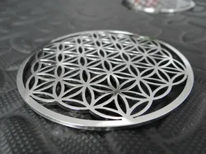 Sous-verres élégants en métal gravés au laser pour le bureau à domicile, le restaurant et l'hôtel servant des boissons au prix de gros - Product Image 3