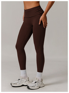 Logotipo personalizado de cintura alta ecológico reciclado de punto gimnasio entrenamiento Leggings transpirable Push-up Yoga pantalones para mujeres estilo casual - Product Image 5