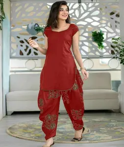 Yeni tasarımcı kıyafetleri Punjabi tarzı patiala ile Kurtis Rayon kumaş tam dikişli hazır giyim kameez-patiyala takım elbise bayanlar için
