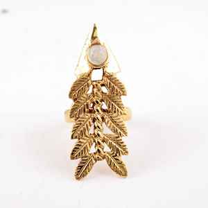 แหวนพลอยมูนสโตนสำหรับสตรีแหวนเงินสเตอร์ลิงทำด้วยมือ925จากผู้ผลิตราคาขายส่ง - Product Image 5