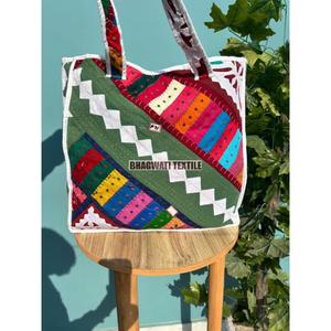 Femmes shopping coupe travail imprimé sac cadeau pour femmes Multi couleur indien main Madre femmes fourre-tout coton sac Multi couleur Patchwork - Product Image 3