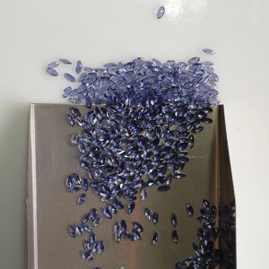 Iolita Natural de 3x1.5MM, Corte Marquesa Facetado, Piedra Preciosa Suelta de la Mejor Calidad con Efectos Pleocróicos para la Fabricación de Joyas - Product Image 3