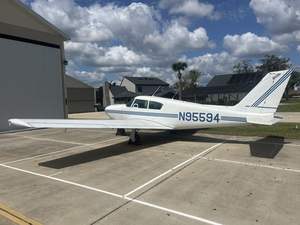 Avión Piper de un solo motor con hélice, COMAN-CHE 260, de fibra de carbono, usado, del año 1965, en venta. - Product Image 3