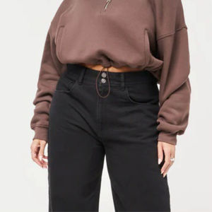 Venta al por mayor de manga larga de cuello redondo Crop sudaderas Casual sólido de ajuste suelto entrenamiento recortado pulóver sudadera para mujeres OEM - Product Image 6