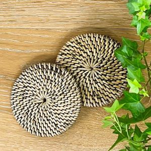 Coussinets chauffants faits à la main support de casserole sous-verres en rotin tissé à la main napperons en bambou tasse Base chargeur assiettes plats au prix de gros - Product Image 4