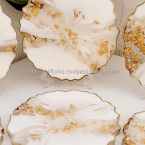 Posavasos de resina de alto brillo Sparkling Grace, diseño moderno con patrones brillantes e incrustaciones de latón, venta al por mayor - Product Image 5