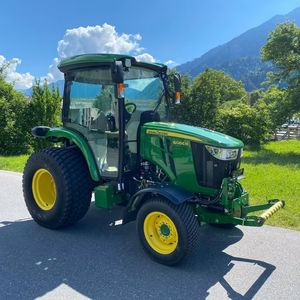Tractor Agrícola John Deere 4066R con Tracción en las Cuatro Ruedas, Gran Capacidad de Elevación, Motor de 65HP, Caja de Cambios y Bomba - Product Image 1