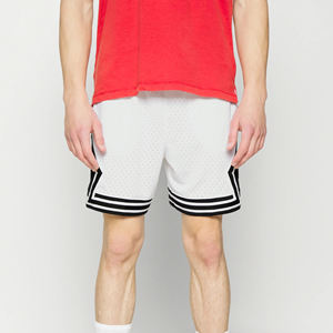 Shorts de basket vintage pour hommes, respirants, avec broderie, en double maille unie, personnalisables - Product Image 2