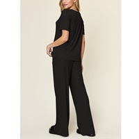 Nouvel Arrivage Ensemble Short 2 Pièces Femme Automne T-shirt Manches Courtes Designer Legging 100% Coton Coupe Ajustée Bouton Uni Imperméable