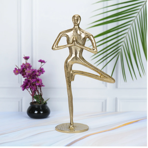 Estatuilla artística de pose de Yoga de latón, decoración espiritual del hogar, estatua de meditación, disponible a precios al por mayor. - Product Image 1