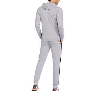 Ropa Deportiva de Alta Calidad con el Último Diseño, Conjuntos Deportivos para Correr, Ropa Deportiva Moderna y Premium, Ropa Deportiva Personalizada - Product Image 4