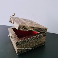 Scatola Portagioie Quadrata in Legno Dorato Artigianale Indiana, Contenitore per Caramelle, Scatola Regalo per Diwali, Matrimonio, Henna, Haldi, Mehndi, Sangeet
