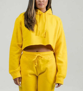 Vente chaude Ensemble de survêtement décontracté pour femmes, écologique, avec logo personnalisé, ensemble 2 pièces, haut court à capuche, jogging, vente en gros - Product Image 4