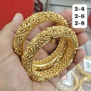 กำไล2ชิ้นสีทองทองเหลืองคุณภาพระดับพรีเมียมสวยงามสำหรับผู้หญิงอินเดียกำไลคู่แบบเปิดได้แบบดั้งเดิมสวมใส่ในงานปาร์ตี้ - Product Image 5