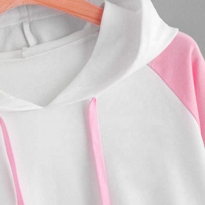 Nouvel arrivage de sweats à capuche d'hiver Fashionfit pour femmes sweats à la mode en polyester polaire avec capuche doublée Logo Design - Product Image 5