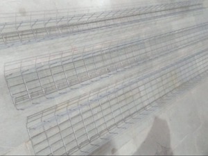 รางเคเบิลเหล็กสำหรับงานหนักสำหรับการจัดการสายเคเบิลอุตสาหกรรม ระบบรองรับสายไฟฟ้า พร้อมคุณสมบัติทนทานต่อการกัดกร่อน - Product Image 2