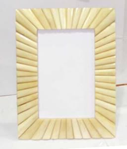 Cadre photo en résine d'os de qualité supérieure pour la maison et le bureau cadre photo en résine à tenture murale décorative de table au prix de gros - Product Image 5