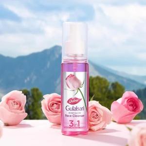 Nettoyant visage à la rose Dabur Gulabari 100 ml, à base de rose naturelle, pour une peau douce, claire et éclatante - Product Image 3