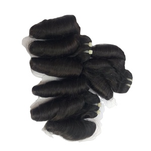 Vente en gros de Haute Qualité 100% Vietnam Remy Cheveux Humains Bouncy Curly Bundles & Frontal Extensions HD Lace Meilleure Qualité Disponible - Product Image 1