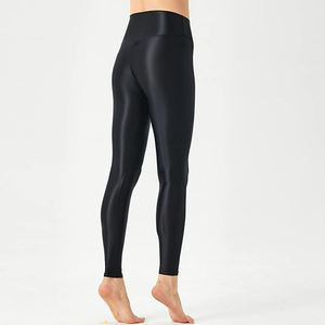 Leggings de yoga et fitness pour femme, taille haute, en nylon respirant, écologiques, antidérapants, effet froncé, longueur intégrale, motif écossais élastique - Product Image 5