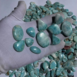 Cabochon de Larimar bleu naturel fabriqué à la main en vrac pierre précieuse pour la fabrication de bijoux et la décoration intérieure cadeau pour elle - Product Image 1