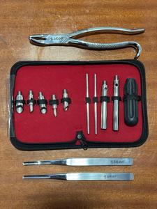 Juego de Extractores Dentales Equinos Burgess Wolf, Juego Grande de Acero Inoxidable, Todas las Herramientas de Odontología Veterinaria Disponibles - Product Image 1