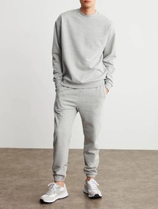 Ensemble de survêtement à col rond personnalisé Jogging Survêtements de sport Survêtements vierges Vente en gros Ensembles de joggeurs pour hommes Vêtements d'entraînement - Product Image 4