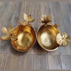Tazón de servicio moderno para el hogar, tazón de fruta y nueces para fiesta de boda, decoración de Color dorado, plato de Metal de diseño moderno y cuencos de mesa - Product Image 2