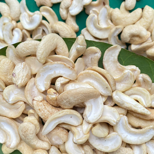 เม็ดมะม่วงหิมพานต์จาก W180เวียดนาม - Product Image 1