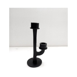 Porte-bougie géométrique contemporain en métal, parfait pour la décoration intérieure moderne, la table, l'éclairage d'ambiance et l'affichage décoratif - Product Image 3