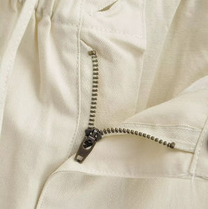 Pantalones Deportivos Estilo Cargo para Mujer, Corte Holgado con Múltiples Bolsillos, para Uso Casual, Gimnasio y Actividades al Aire Libre - Product Image 4