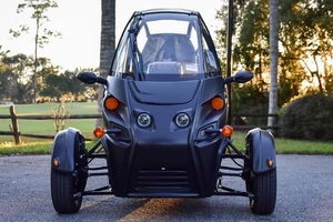 Voiture électrique extrêmement propre, modèle 2023 ARCIMOTO FUV, 3 roues, double moteur, prête à être expédiée - Product Image 2