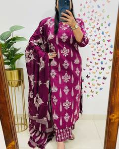 Verano especial Dhamakha diseñador colección puro algodón fino 60-60 tela bordado trabajo Kurti con pantalón Dupatta Salwar Kameez - Product Image 4