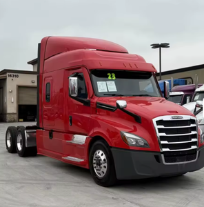 Camion semi-remorque Cascadia 126 Sleeper 2023 de haute performance - Cabine avec lit au plafond moyen, 455 CV, 12 vitesses, boîte automatique Dt12, prêt à l'emploi - Product Image 6