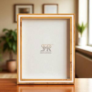 Marco de Fotos con Incrustaciones de Resina Hecho a Mano, Diseño Moderno y Vanguardista con Patrón Ámbar, Decoración Elegante para el Hogar, Opción de Montaje en Pared con Paletas Giratorias - Product Image 2