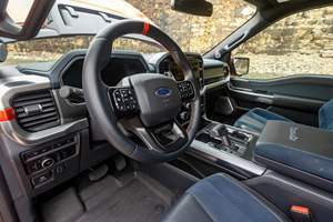 SUPER CLEAN 2023 F-O-R-D F-150 RAP-TOR PRÊT À ÊTRE EXPÉDIÉ - Product Image 4